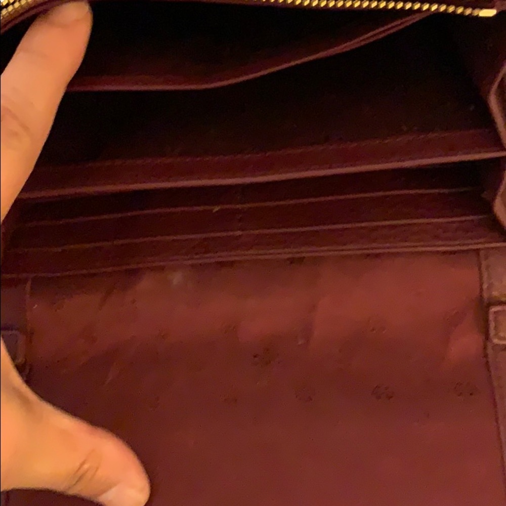 Crossbody - Picture 4 of 4